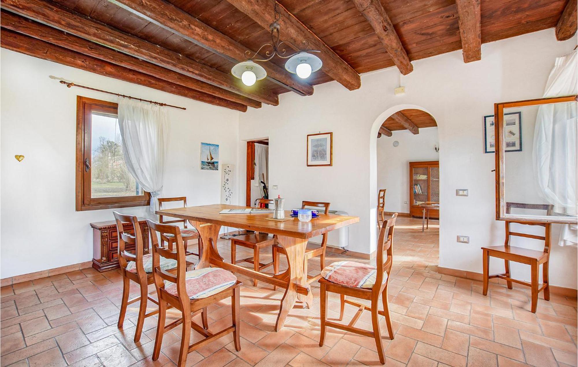 2 Bedroom Awesome Home In Taglio Di Po Ro Porto Viro Εξωτερικό φωτογραφία